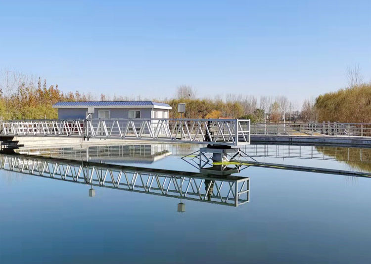 颳(gua)吸泥(ni)機(ji)