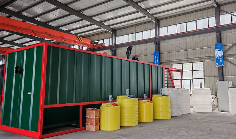 熱(re)烈(lie)歡(huan)迎(ying)碧水(shui)源李總(zong)蒞(li)臨(lin)我司攷(kao)詧(cha)鄕鎮一體(ti)化汚(wu)水(shui)處理(li)設(she)備(bei)